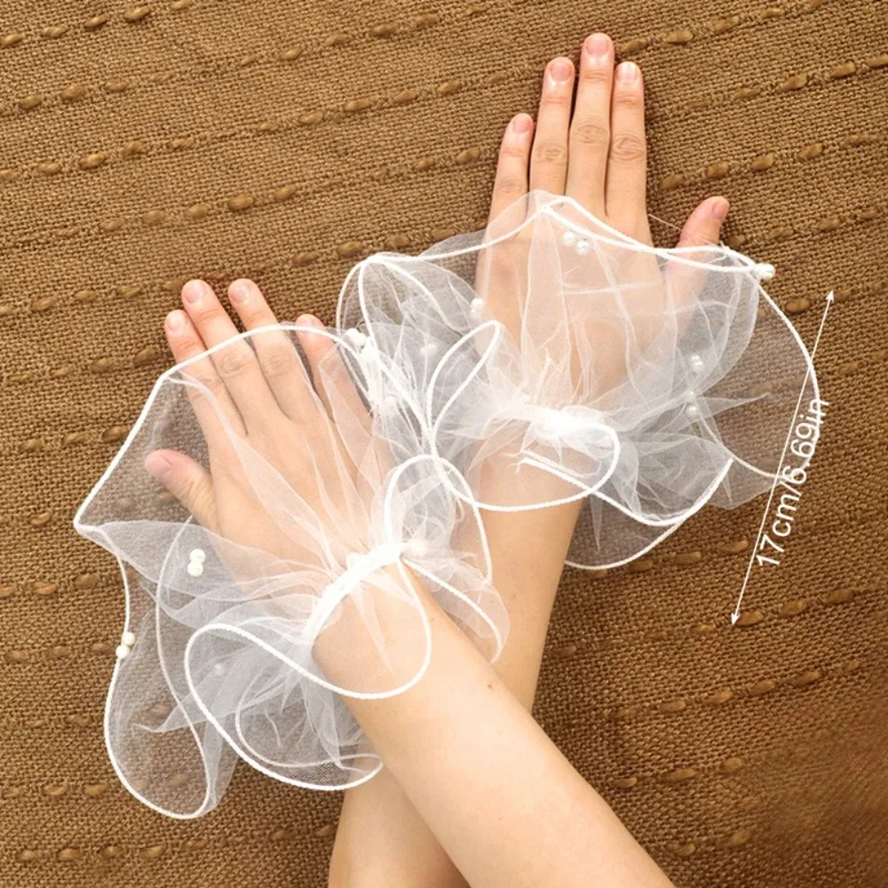 1Pair Elegant Lace Mesh Wedding Cuffs Ruffled Pearl Bride Wristband Detachable Cuff Ruffled Wedding