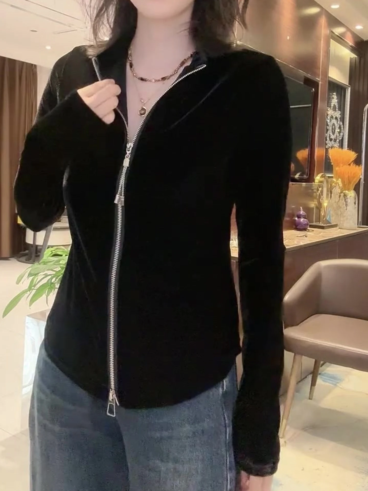 سترة علوية مخملية طويلة Sve ذات لون واحد irt بسحاب مزدوج فاخر وخفيفة الوزن مفتوحة لخريف 2025 #3