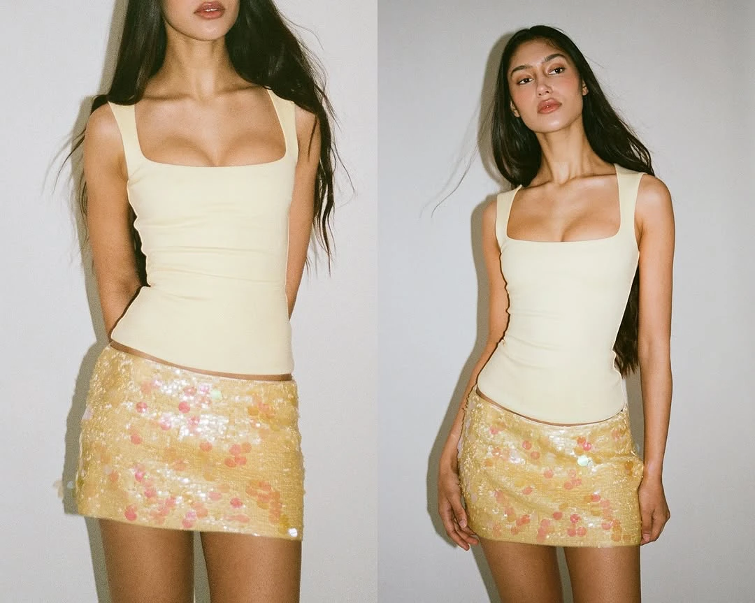 

Guizi light yellow French square neck wide shoulder strap vest slimming and elegant style