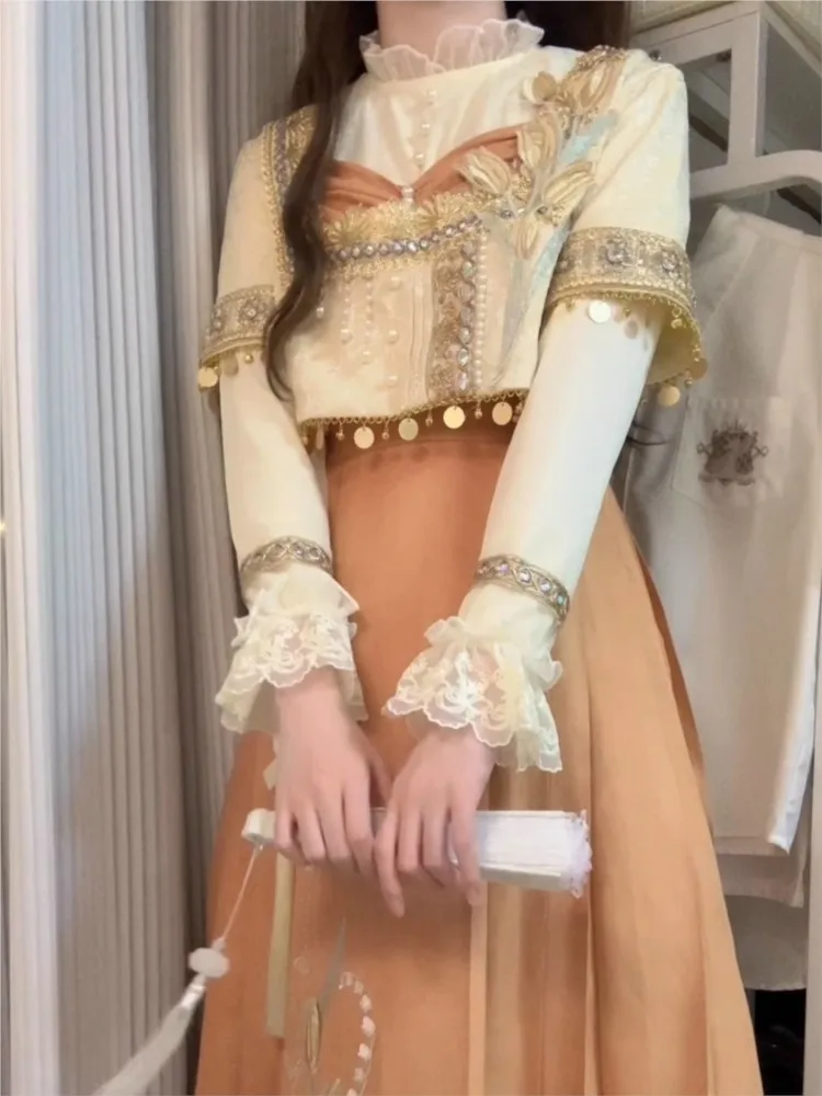 

Комплект женского платья в китайском стиле Hanfu Design Sense