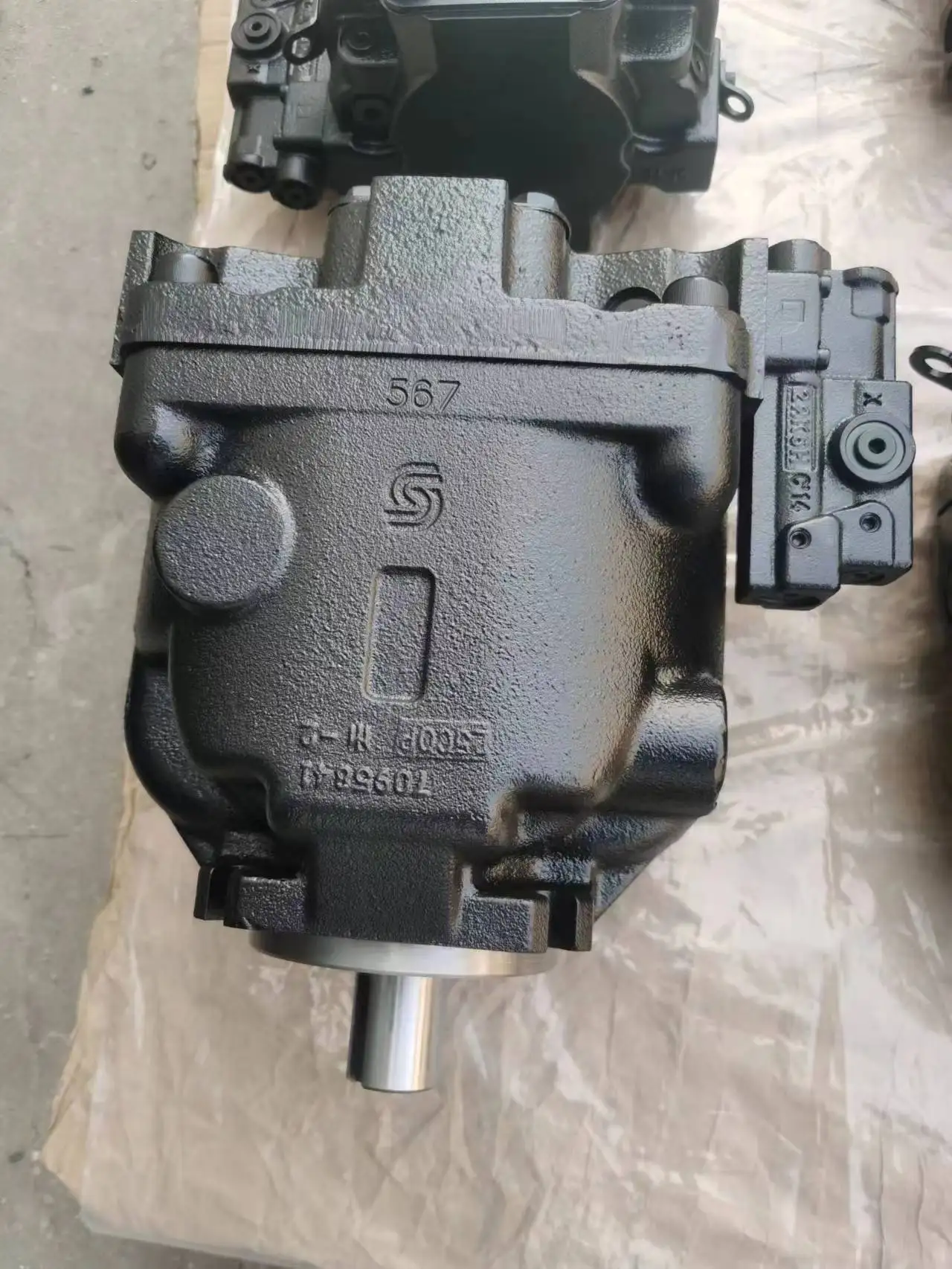 مضخة المكبس الهيدروليكي ERL ERR مضخة المكبس ERR100BLS2520NNN3K5NLA1NAAANNNNN ERR130 ERR130BRP2520NNNS4NPA1NAAANNNNNN