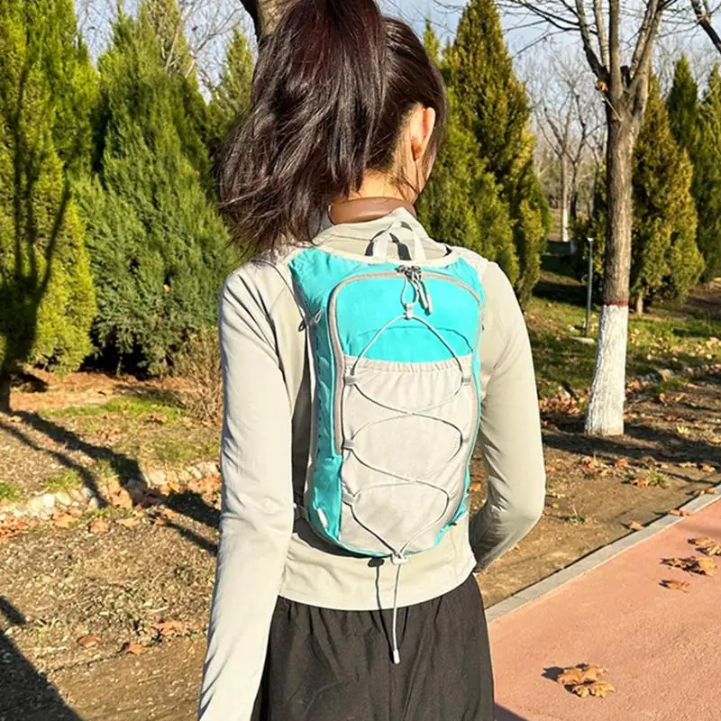 

Running Backpack Reflective Hydration Running Backpack Adjustable Breathable Sports Bag With 1.5L Water Bladder For Women