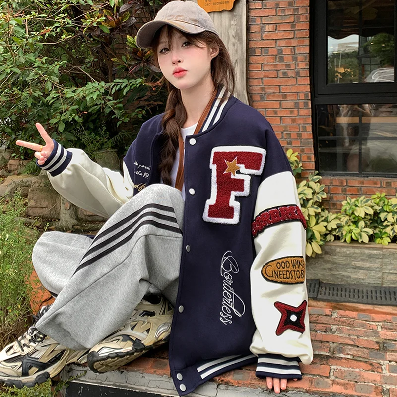 

Женская укороченная трикотажная куртка-бомбер на флисе с V-образным вырезом, с вышивкой, на пуговицах, универсальная, для подростков, весна, в стиле OL