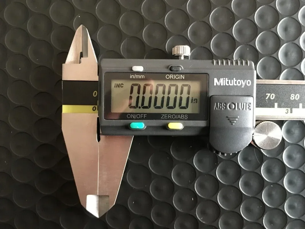 

Mitutoyo Digital Vernier Caliper 0-150mm/200mm/300mm 6/8/12in LCD ABS Absolute Electronic Measuring Stainless Steel Caliper