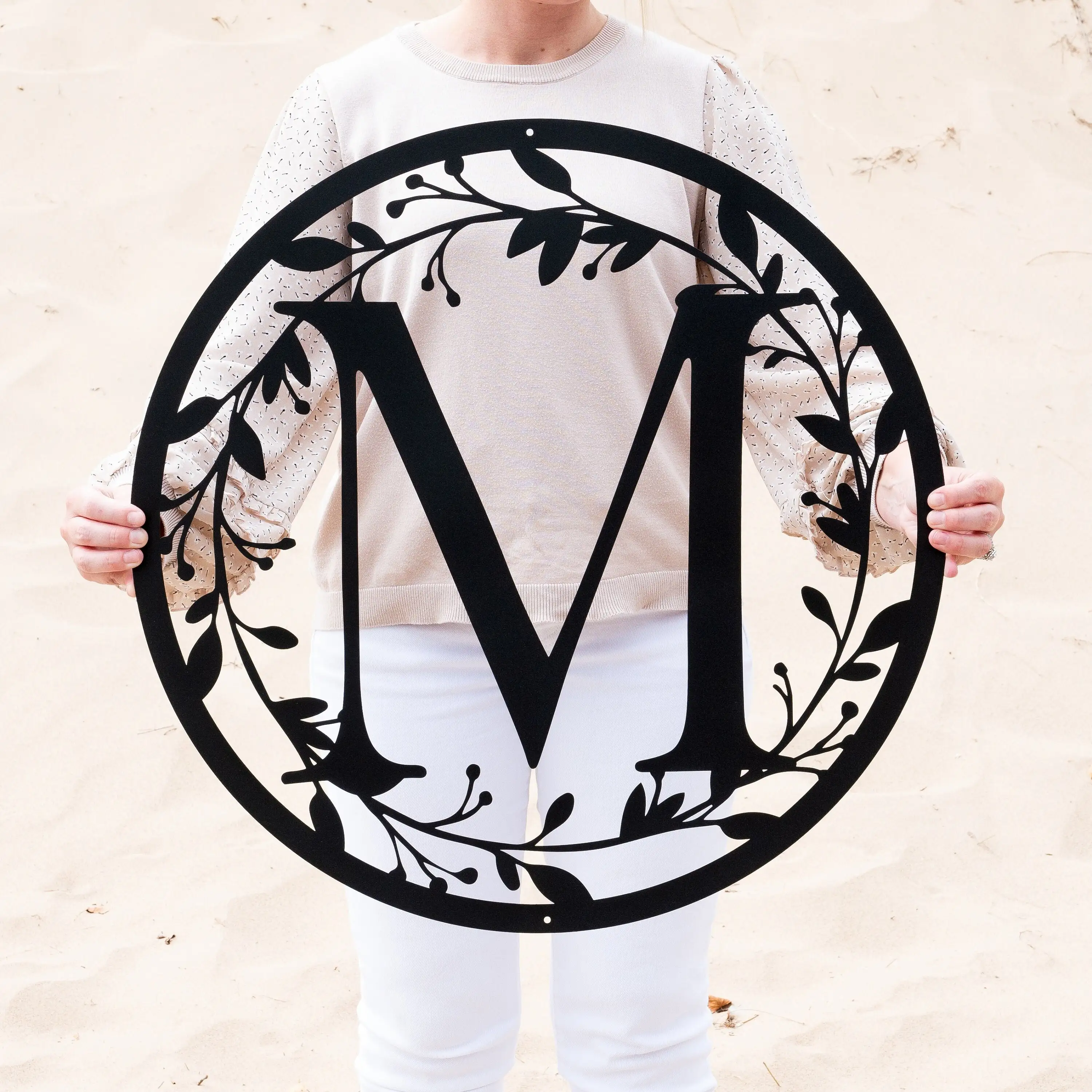 Metal Circle Letter Monogram with Vines Wall Monogram Sign Couples Letter Decor Letter Vine Monogram Wedding Gift Metal Sign