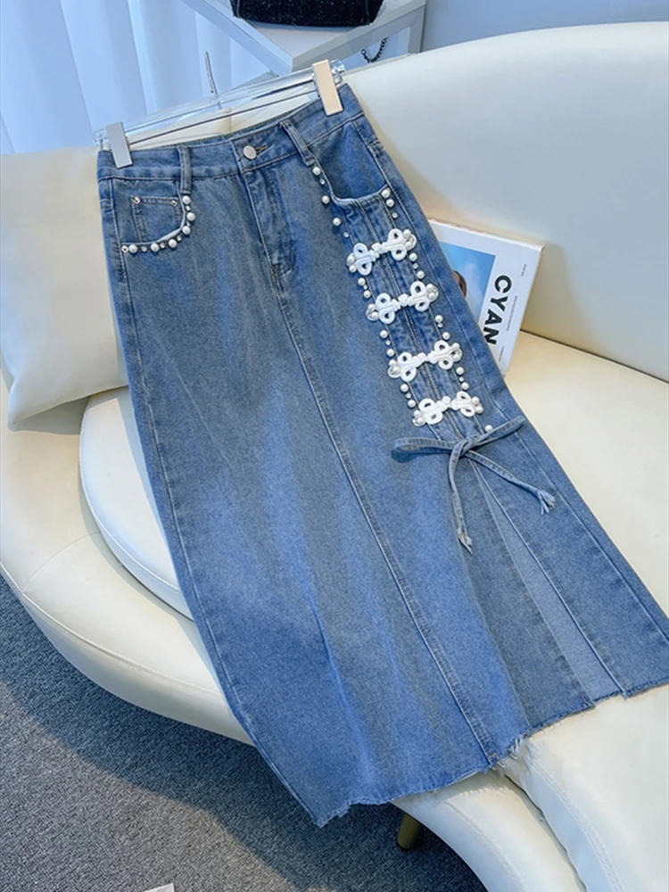 2024 New Fashion Diamond-studded Beaded Denim Skirts Side Slit Exposed Legs Sexy Skirt Buttoned Crinkled Raw Edges Women Skirts