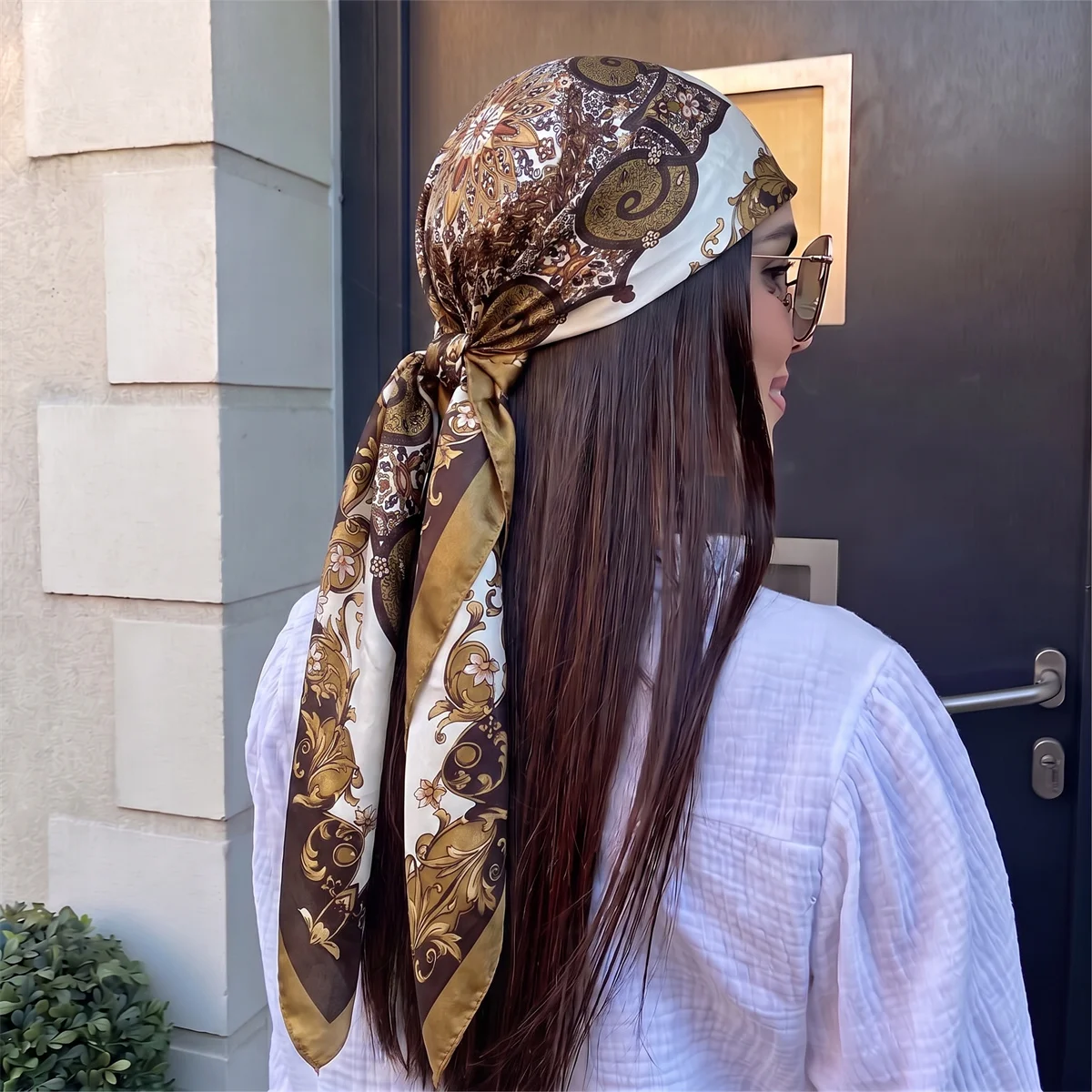 Fashion 90Cm Paisley Ornamental Swirl Square Scarf Ladies Shiny Silk‑Feeling Satin Printed Large Square Kerchief Stylish Vintage
