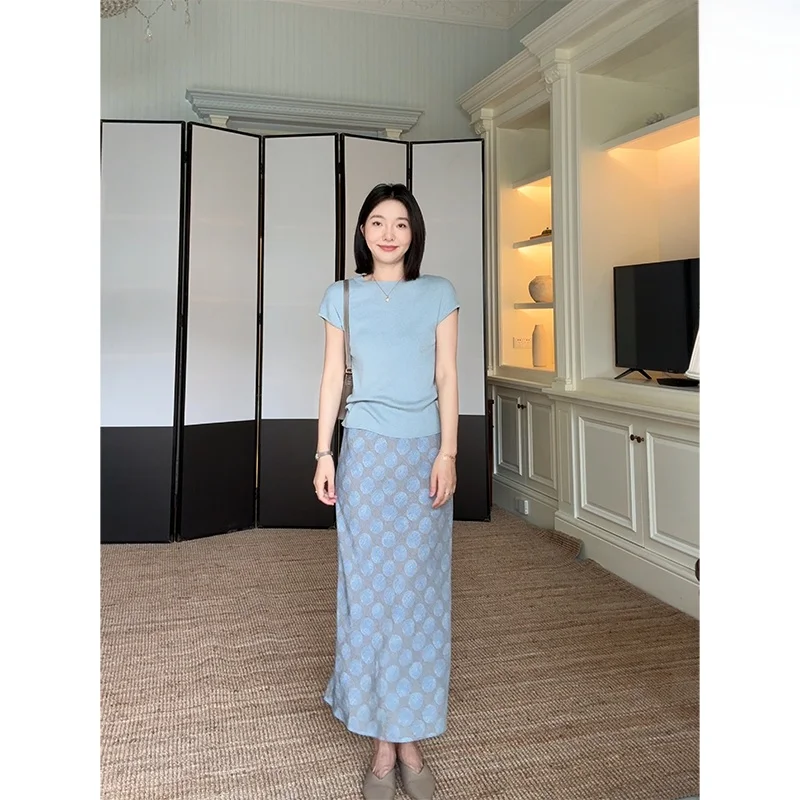 

Летний комплект Ele из шелково-шерстяной смеси: юбка с асимметричным разрезом и топ для деловых женщин 30-летнего возраста