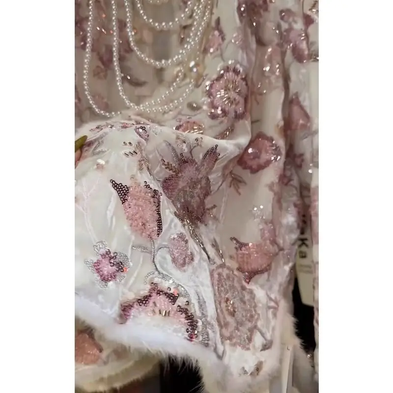 

Coat New Chinese-style Pink Sequined Heavy Beaded Mink Velvet Coat for Women's Winter High-end Chanel-style Velvet Cotton Jacket
