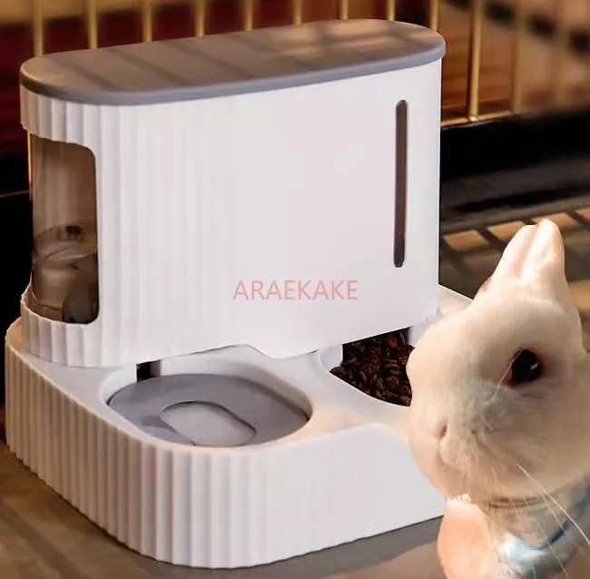 

Automatic feeding device for rabbits to prevent scratching and waste. Water feeding basin for small rabbits to eat grass, feedin