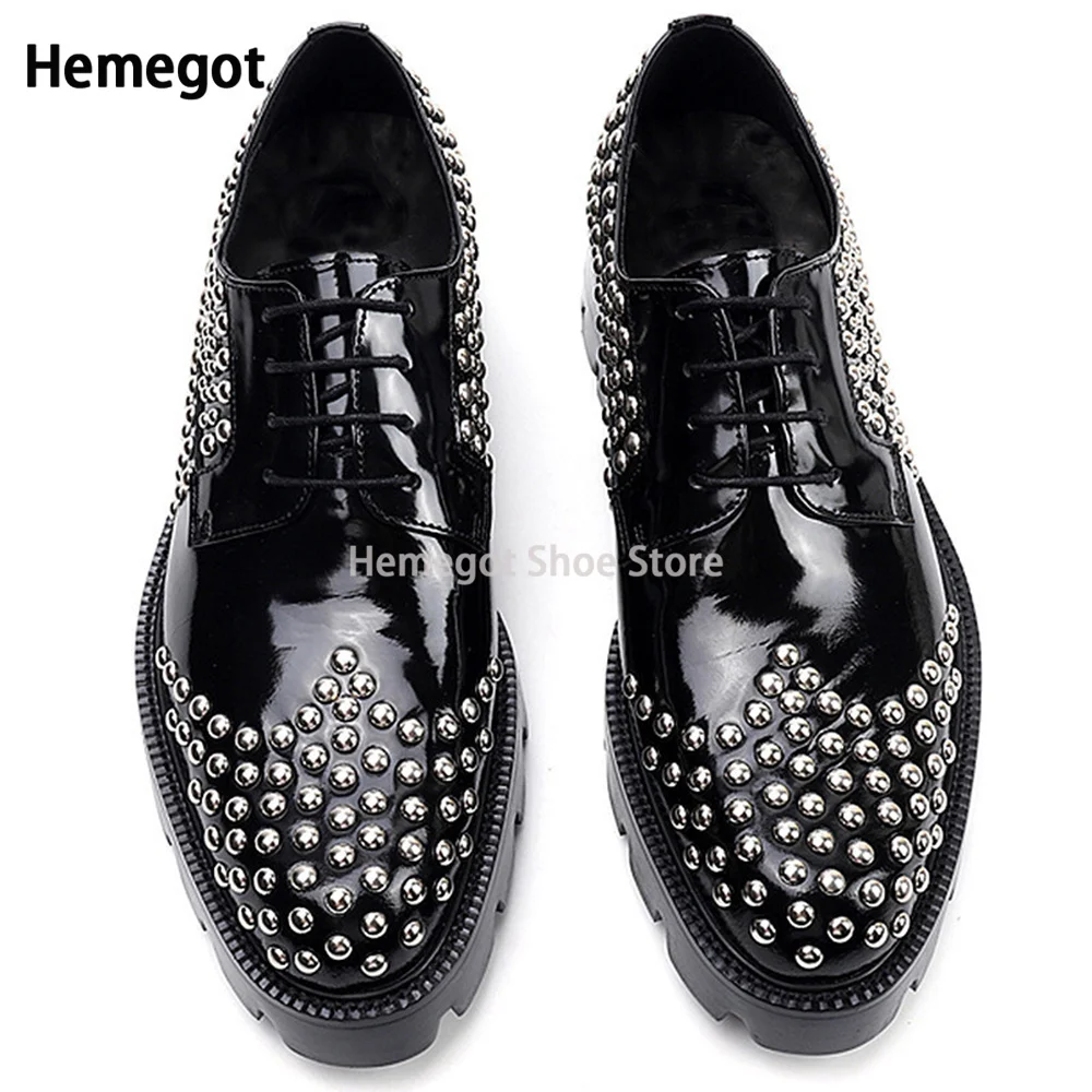 Black Patent Leather Shoes for Men Metal Rivets Decoration Casual Shoes Low-Top Brand Designer Men\'s Dress Shoes Loafers Male