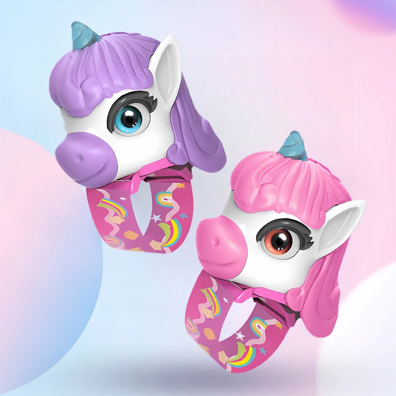 Orologio da unicorno per bambini Cartoon Walkie-talkie Dispositivo di comunicazione interattivo genitore-figlio wireless per chiamate all'aperto uno su uno