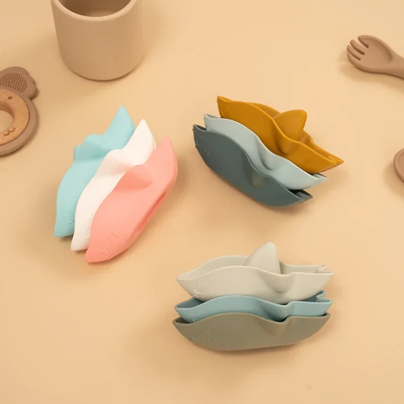 3pcs/Set Baby Silicone Bath Toys BPA Free Water Play Cute Shark Mold Infant Beach Toy Cartoon Sea Animal Bathing Toy for Toddler