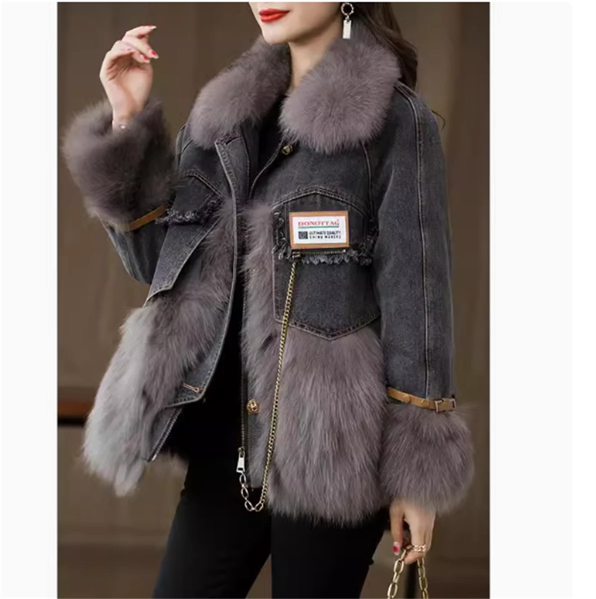 

Fox Fur Grass Women's Short Coat Down Temperament Cowboy Fur Integrated Coat Winter New Style