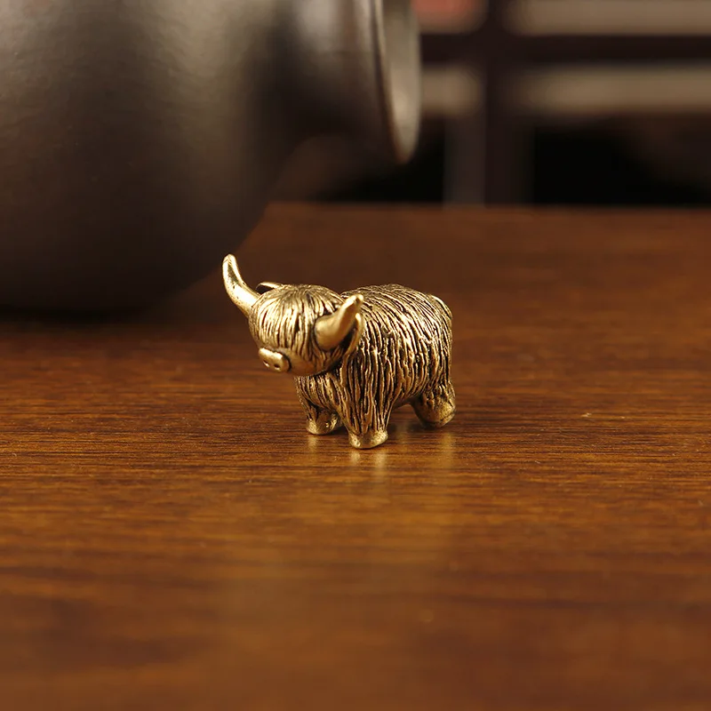Brass Vintage Small Yak Figurine Miniature Animal Statue Office Desk Home Decor Cartoon Zodiac Ox Craft Sculpture Ornament Gift
