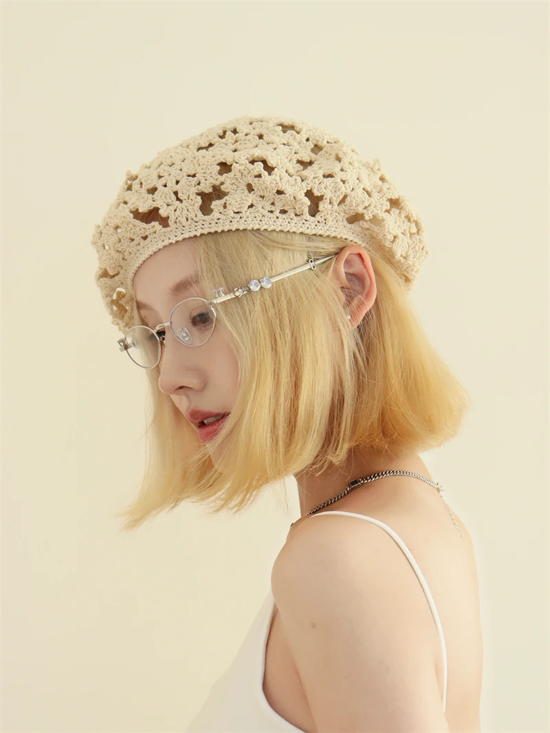

Вязаная вручную ажурная шапка-берет для женщин, летняя тонкая вязаная крючком шапка-художника в японском стиле из хлопка без козырька, с круглой верхушкой