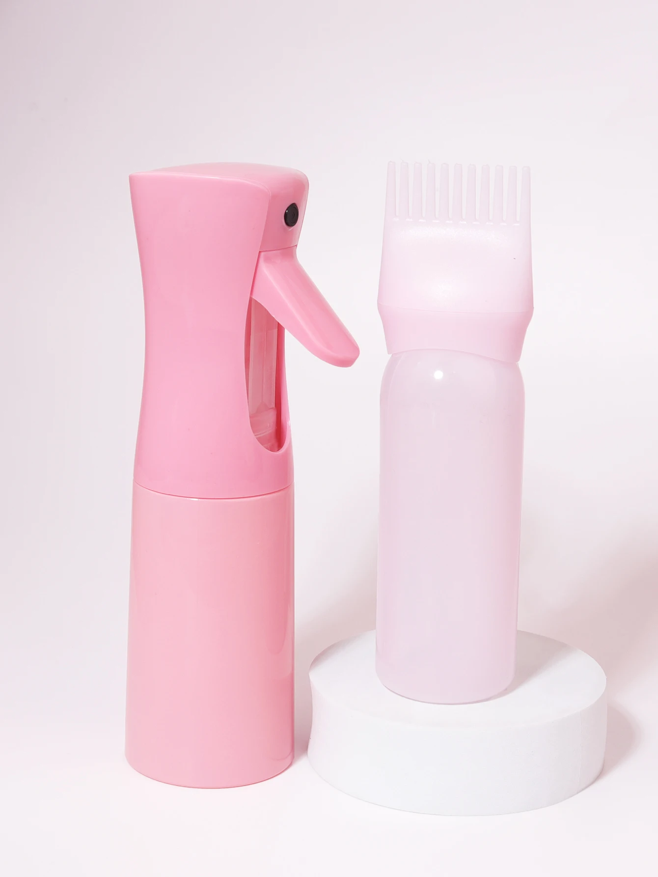 

2 pcs/set 200ml hair care pump spray bottle refillable shampoo bath belt comb bottle hair salon set Special for real hair wigs