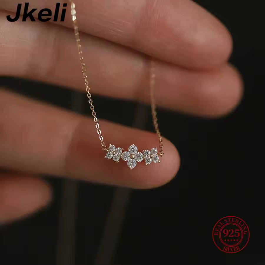 Jkeli 925 Sterling Silver exciting Three Four Petals Flower Clavicle Necklace for Women Exquisite Charms Party Wedding Jewelry