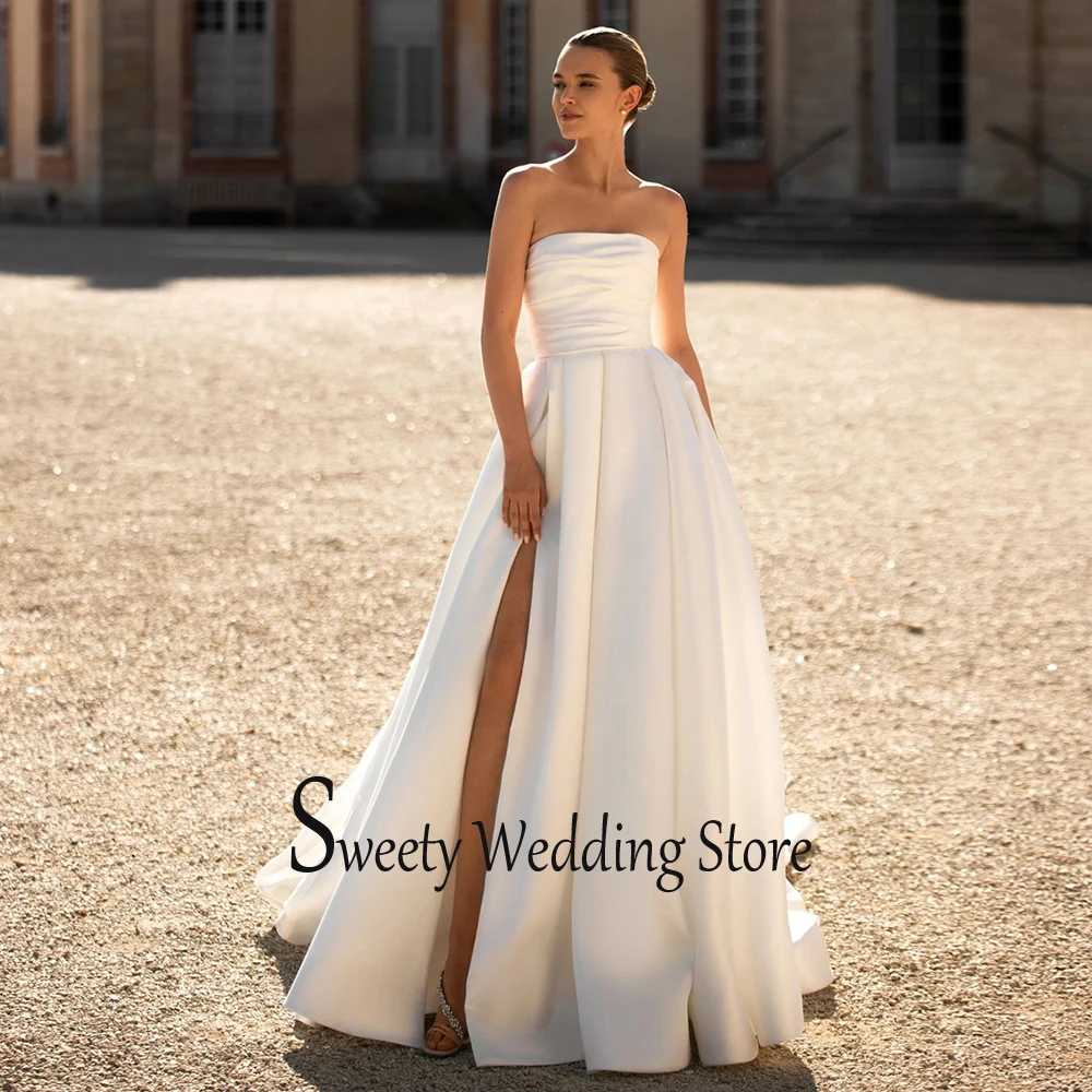 

Modern Satin Wedding Dress Strapless Sleeveless Pleat High Slit Backless Court Train Vestido De Noiva Simple Bridal Gown