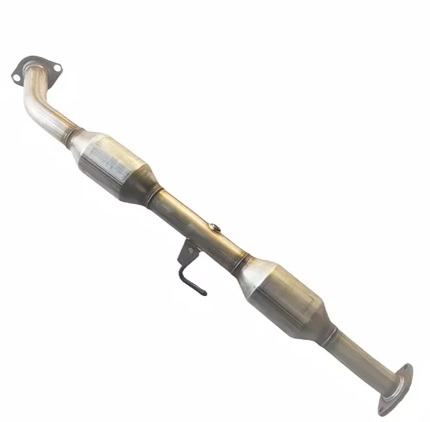 Wholesale New High Flow Euro1-5 Ceramic Catalytic Converter Stainless Steel Exhaust Pipe Hilux  Brand 1 Year 2.5D-4D