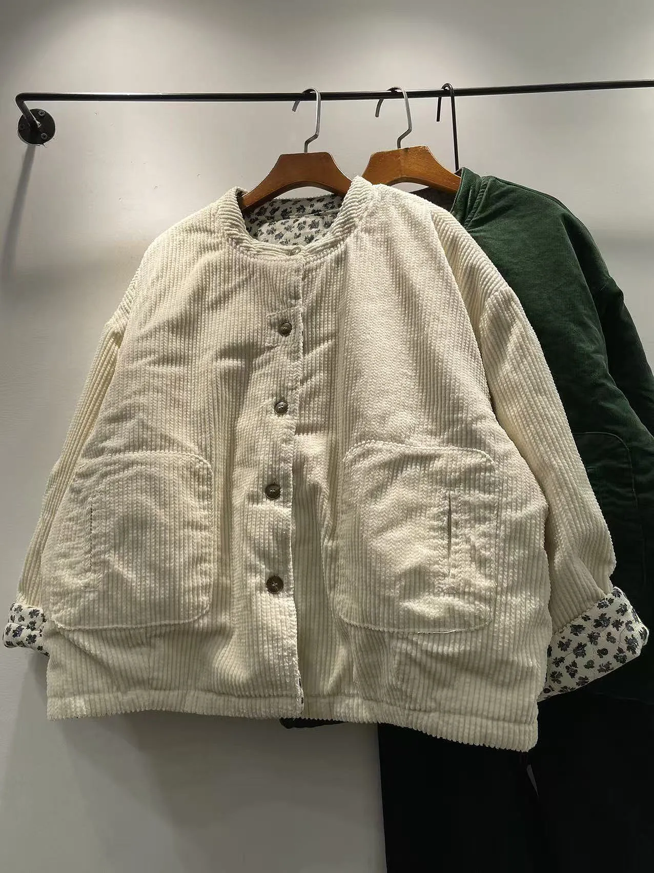 vetement-d'exterieur-en-coton-matelasse-pour-femmes-d'hiver-en-velours-cotele-floral-vetements-thermiques-en-coton-port-double-sens-decontracte-style-coreen-coupe-ample