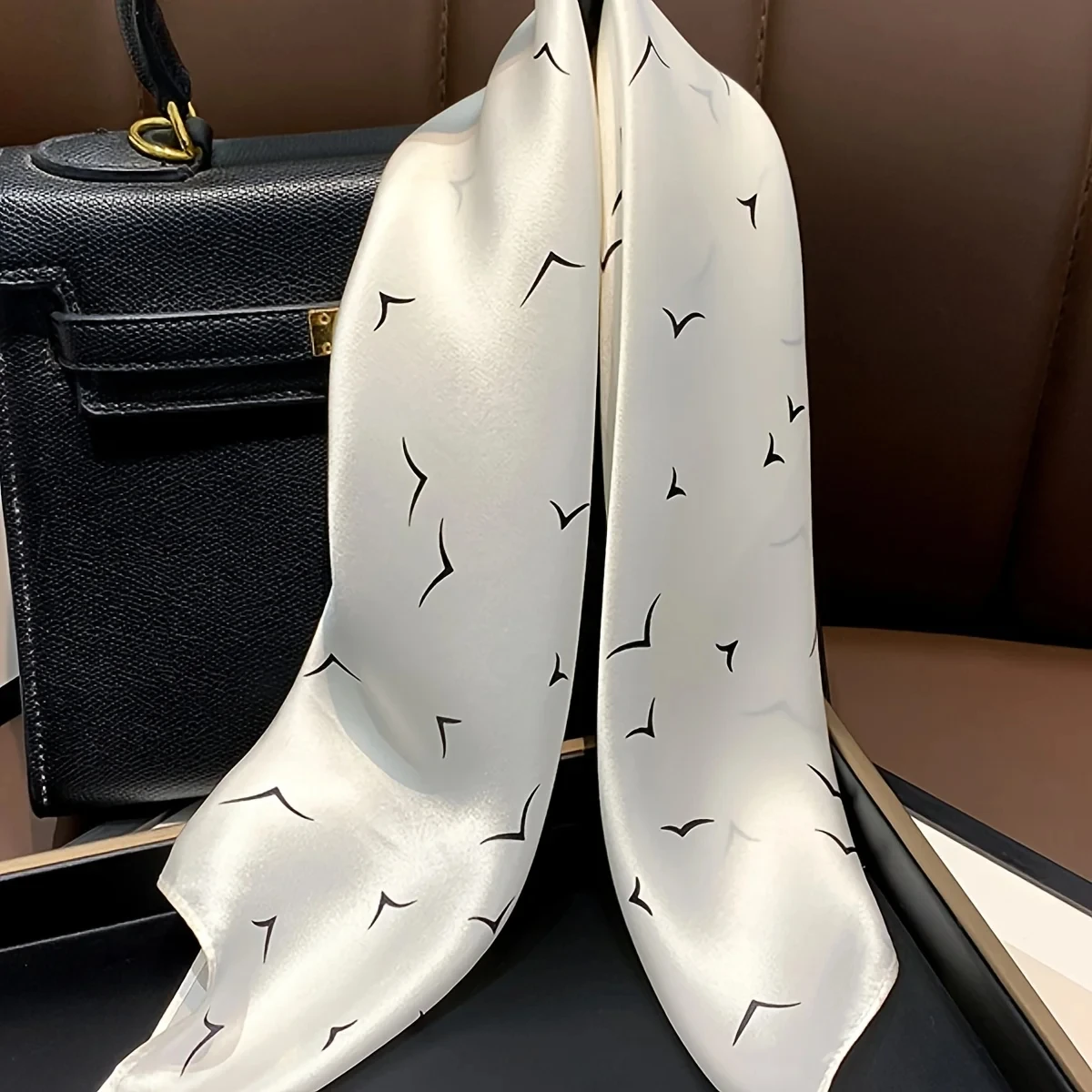 Luxury Brand 2024 Skinny Neckerchief Scarf For Women Satin Silk Ribbons Bandana Ladies Neck Tie Wrist Wrap Shawl Echarpe