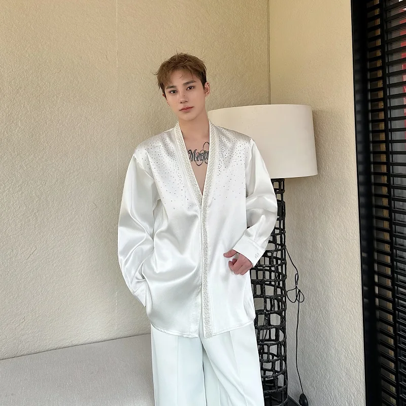 

Spring 2025 Men's Long Sve Silk Smooth Draped Diamond Design irt Luxury Feel Casual Youthful Sle Four Seasons Suitable