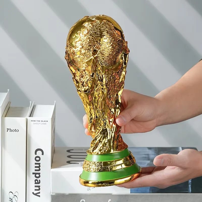 Op voorraad 2026 FIFA World Cup Trofee Model Ornament Voetbal Trofee Model Voetbalfan Herdenkingsdecoratie Collectie Cadeaus