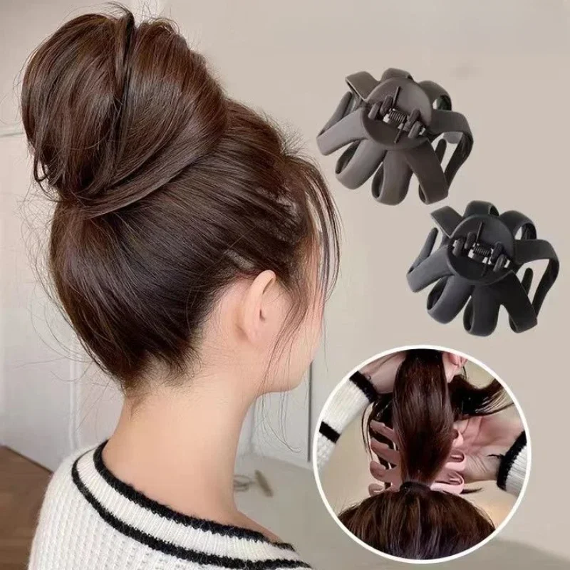 Korean Fashion Ponytail Hair Claw Clip Black Acrylic Small Hair Claws Women Girls Shark Clips Headwear Barrette Hair Accessories