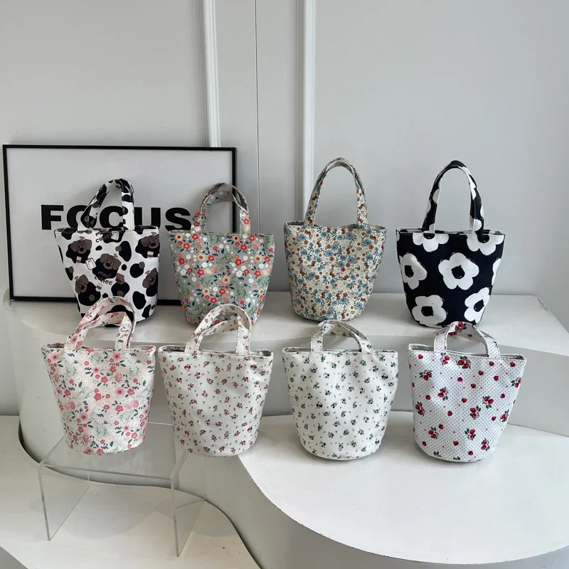 Bolsa casual de lona floral pequena para mulheres, bolsa versátil, grande capacidade, bolsa pendular, moda feminina, nova, 2024