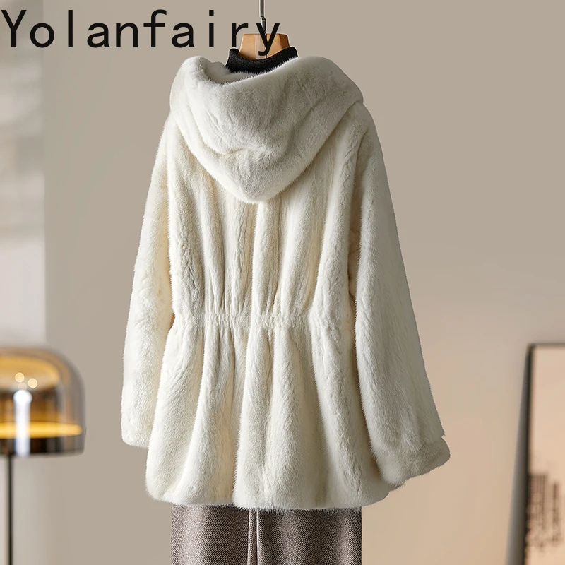 YOLANFAIRY سترة الفراء الحقيقي ملابس النساء الخريف الشتاء مقنعين معطف الفرو الطبيعي امرأة المنك معاطف عادية قصيرة سترات من الفرو 2025