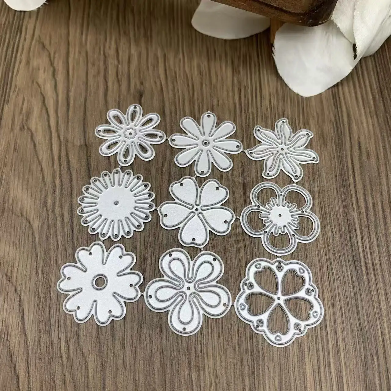 Blumen-Kombinations-Metallstanzformen Mehrschichtige Blütenblätter Florale DIY Scrapbooking Kartenherstellung Stanzformen – Detail 3