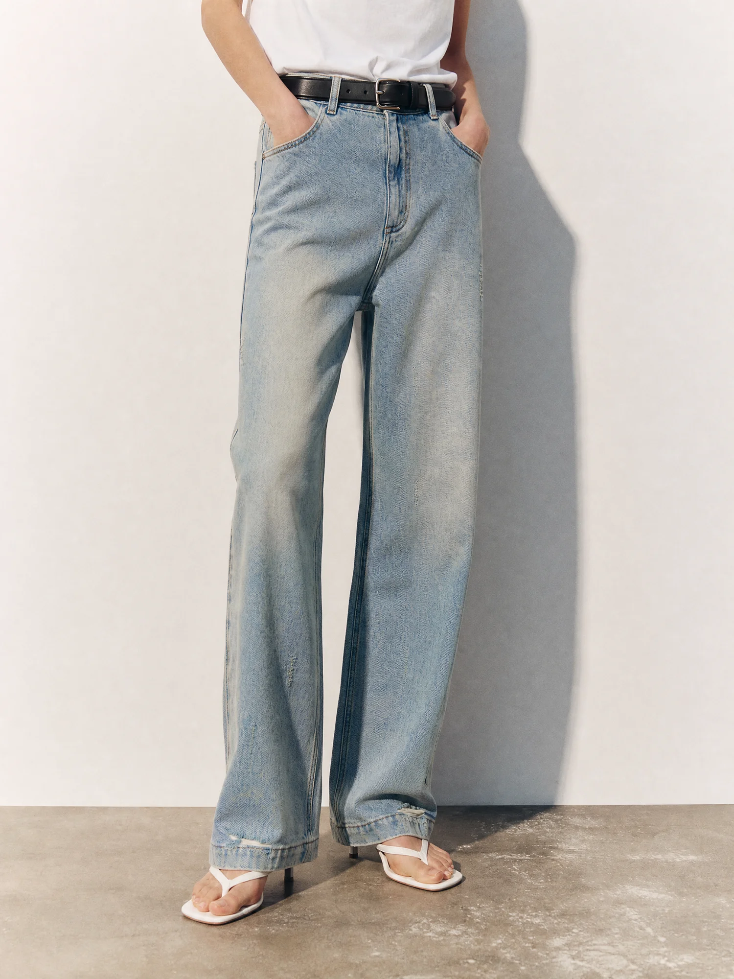 Retro Washed Denim Jeans High Waist Cuffed Hole Environmental Protection Desert Wind Wide Leg Pants Cotton Blend Zipper Closure