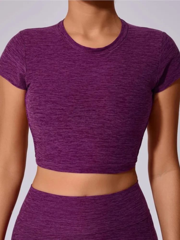 T-shirt sportiva slim da donna stile semplice estate nuovo allenamento traspirante senza schienale maniche corte top femminili tuta comfort casual