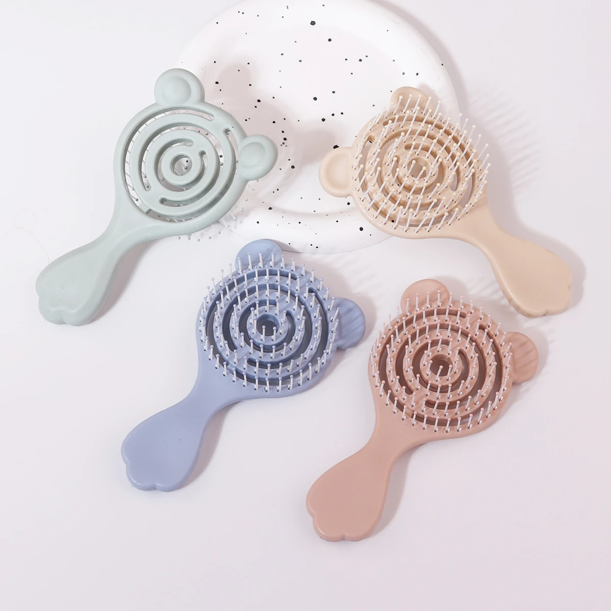 

1pcs portable cartoon anti-static hollowed out design for scalp massage female hair styling comb hair Special for real hair wigs