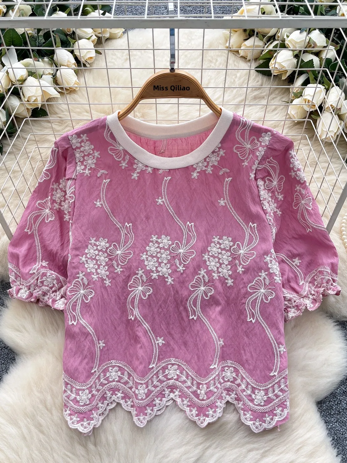 Retro Embroidered round Ne Bubble Sve ort irt Women's Korean Sle Commute Faion Summer Design Sense Asymmetrical ...