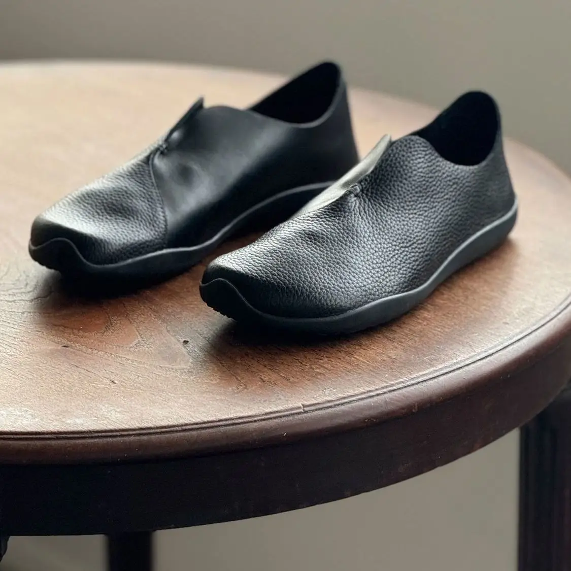 

Trendy Slip-On Flat Bottom Loafers Casual Shoes Unisex Commute Classic Lazy Person's Leather Shoes round Toe Color