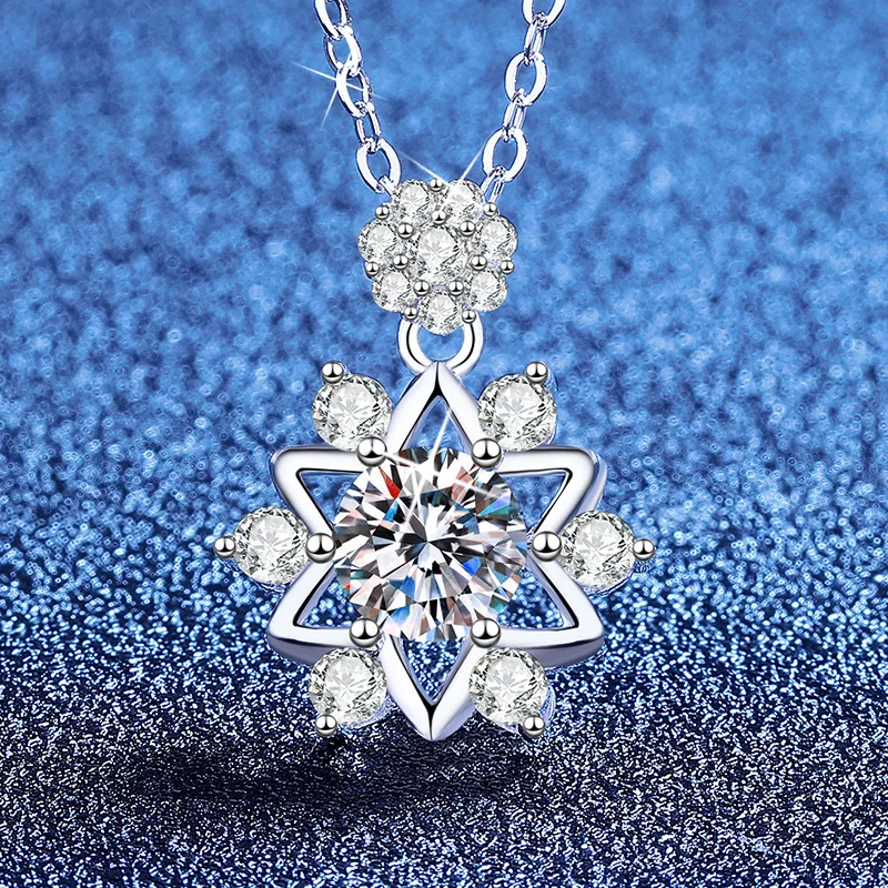 

S925 Silver White Gold Plated 1CT D Color Moissanite Starry Snowflake Pendant Necklace, Exquisite Jewelry.