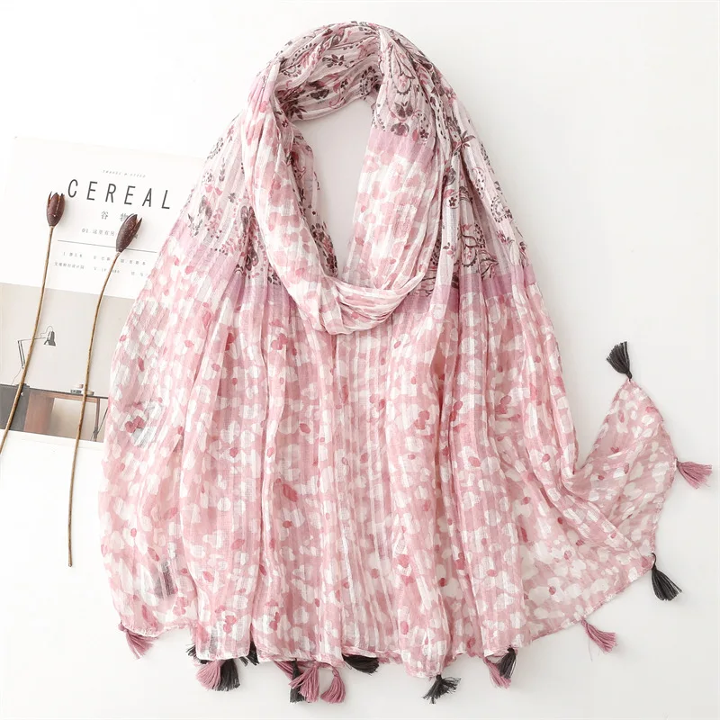 

2023 Newest Women Ombre Floral Pattern Scarf Cotton Voile Tassel Scarf Shawls