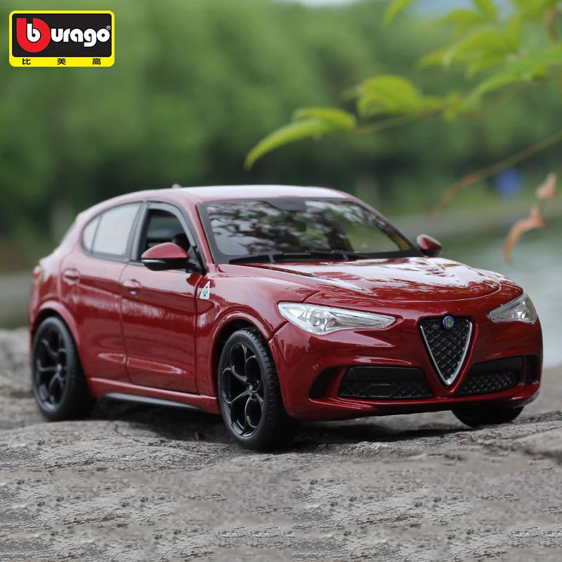 

Bburago 1:24 Alfa Romeo Stelvio Alloy Car Diecasts & Toy Vehicles Car Model Miniature Scale Model Car Toy For Children