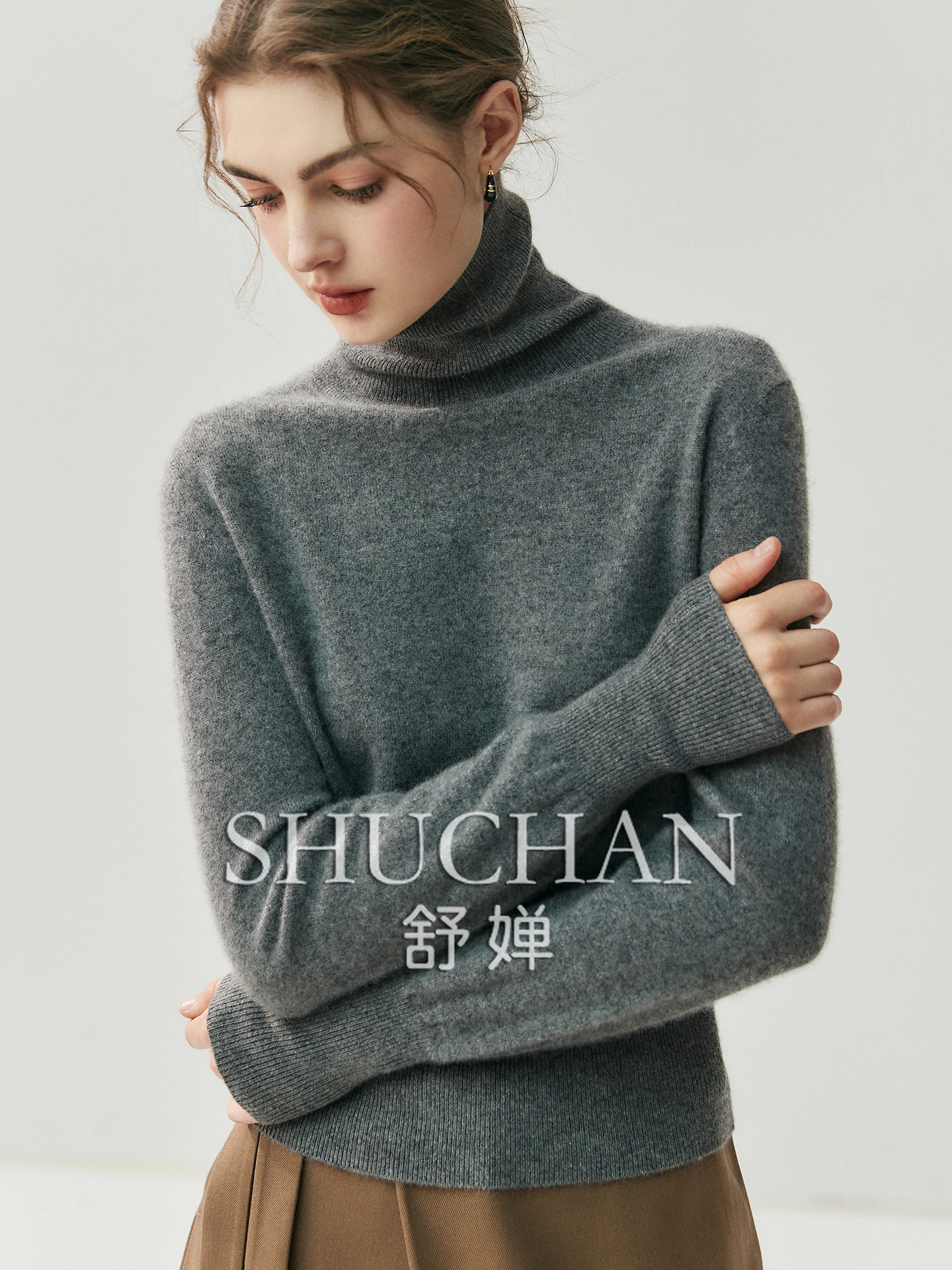 

2025 Autumn and Winter wool Cashmere pullover Women's Skin-friendly and Slim-fitting Inside Knitted Bottoming