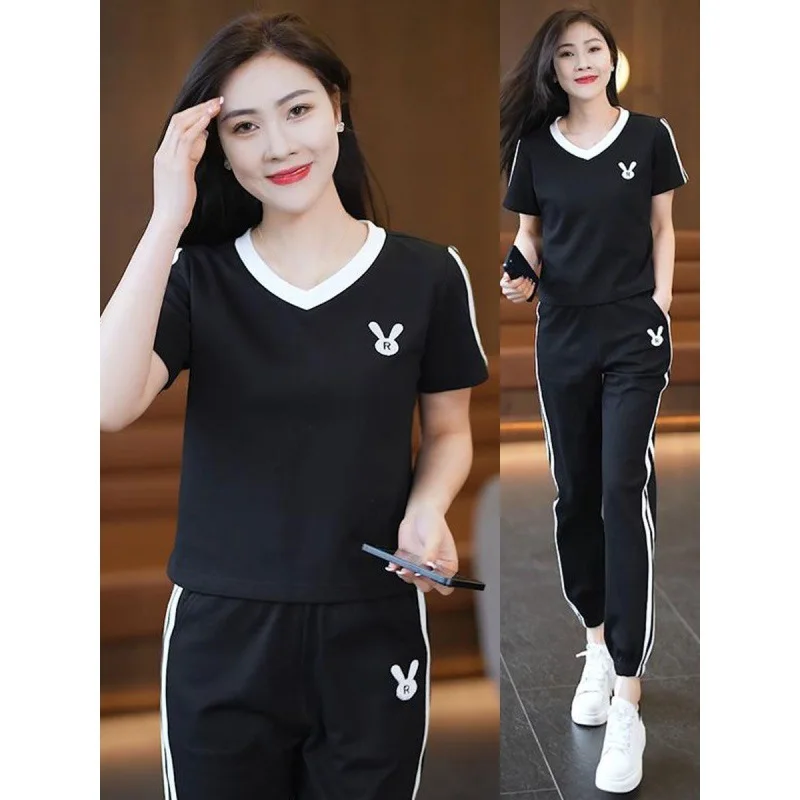 Freizeitsport-Set für Damen neue koreanische Sommer-Stil modische kurz ärmel ige Hose mit weitem Bein zweiteiliges Set