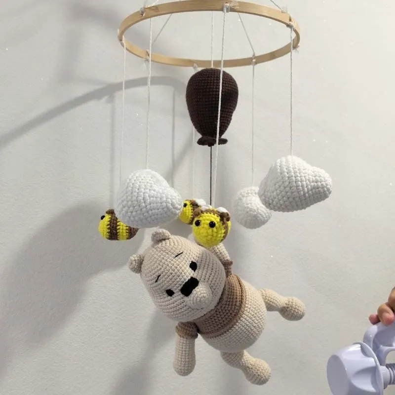 Bed bell Crochet Star Cloud Bee bear Mobile Newborn Music Box Crochet Bed Bell Hanging Toys Holder Bracket Infant Crib