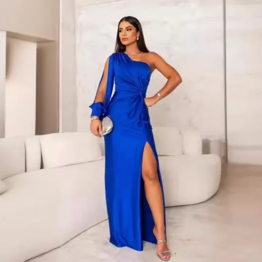 عرض ساخن لعام 2026 فستان حفلات مثير للنساء من الساتان بكتف واحد وأكمام طويلة وفتحة عالية فساتين أنيقة للنوادي والعام الجديد وأعياد الميلاد #6