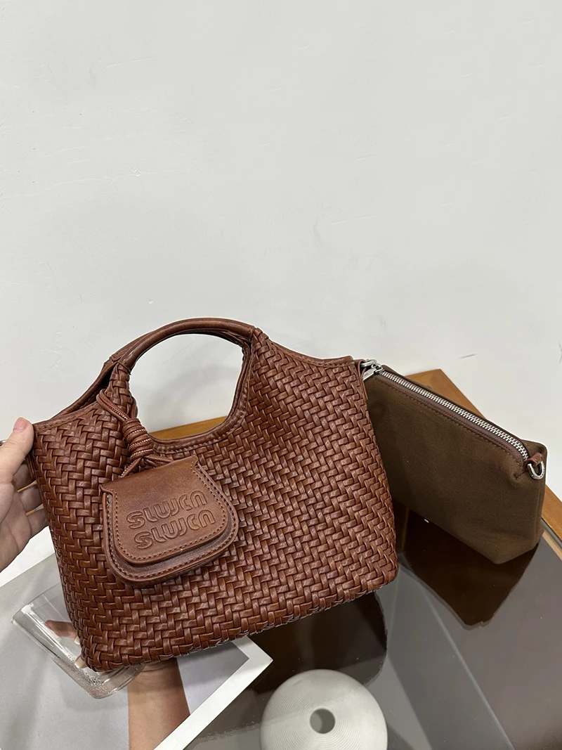 borsa-in-pelle-intrecciata-da-donna-nuovo-stile-primavera-estate-2026-retro-piccola-grande-capacita-a-cesto-monospalla