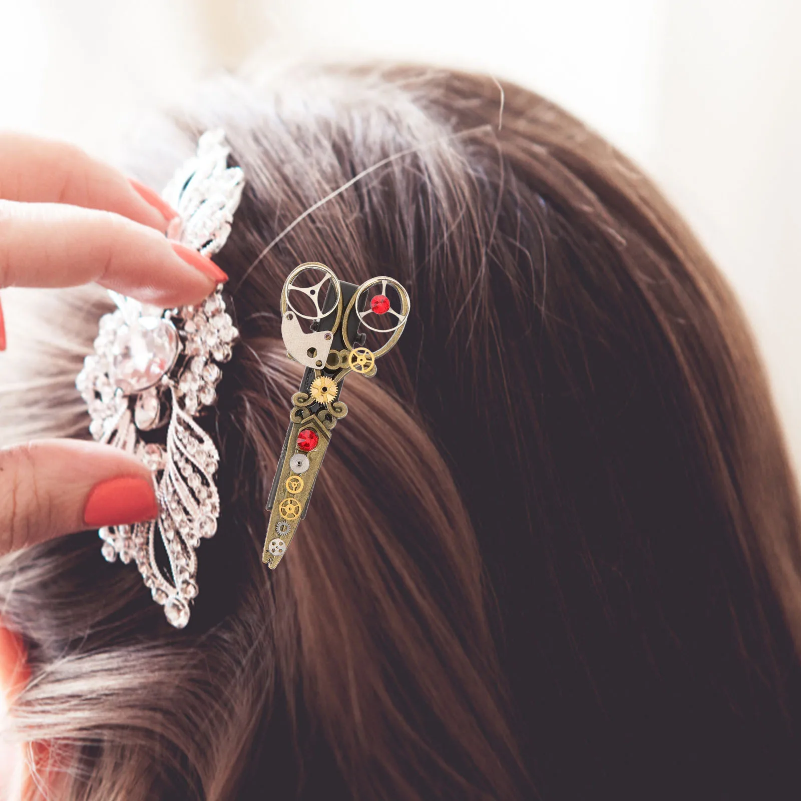 

Vintage Gear Scissor Clip Gothic Punk Hair Accessories For Women Decorative Metal Hair Clip Party Wedding Prom Daily Wear