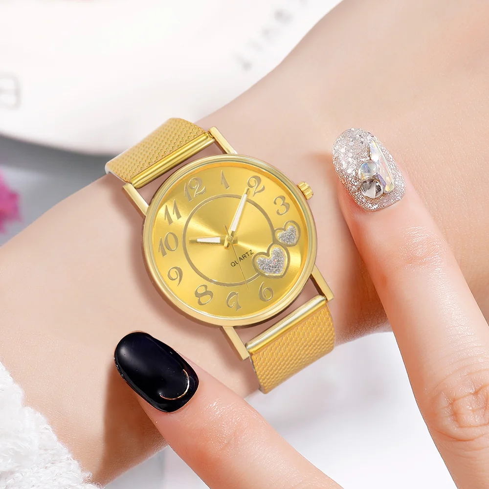 2PCS Gold Women\'s Watch With Simple Love Elements Dial Quartz Watch Imitation PU Strap Watch Pearl Bracelet As Gift For Her