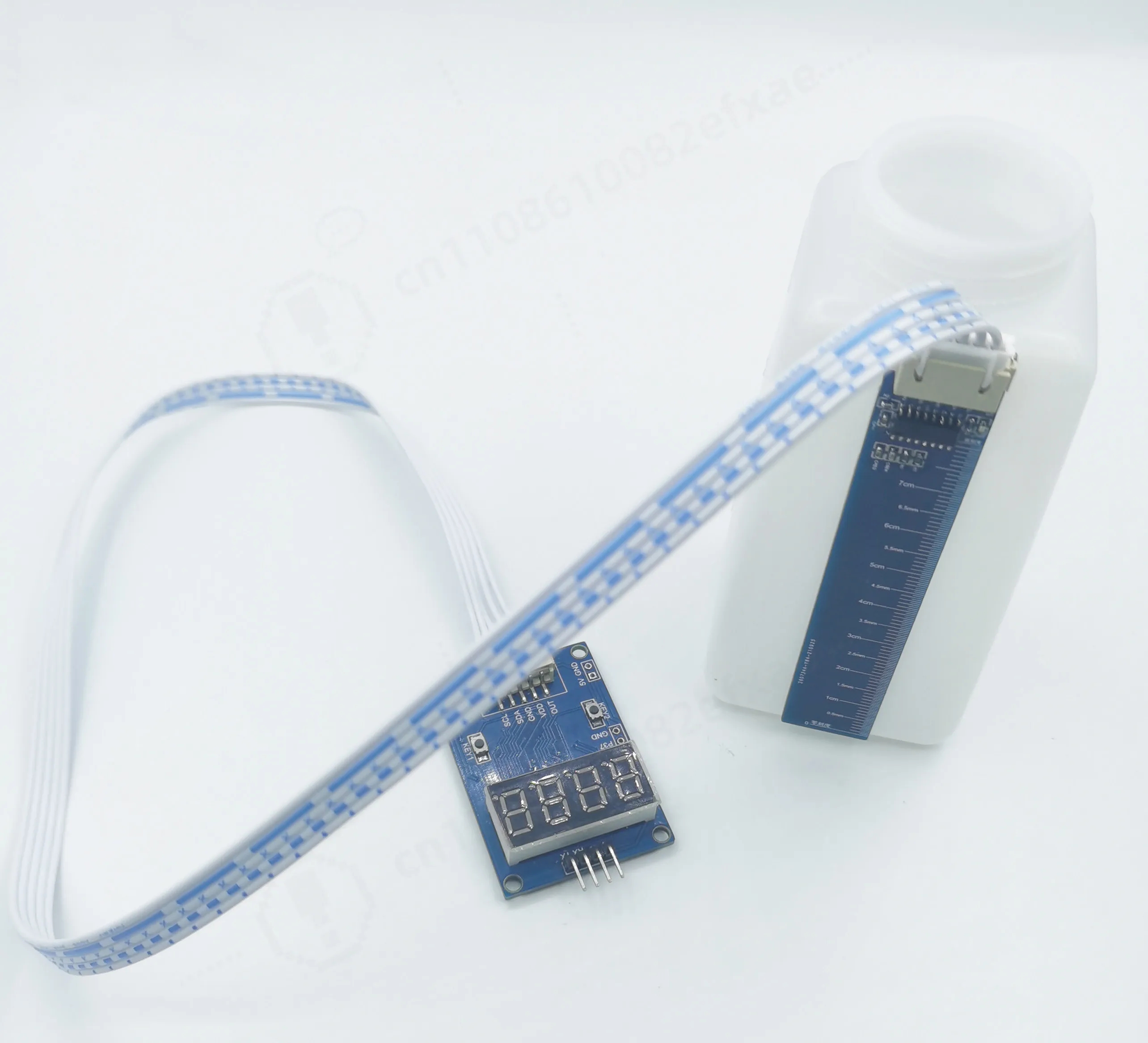 Non‑Contact Continuous Liquid Level Sensor High Precision Water Oil Depth Measuring Detector Small Range Electronic Ruler Gauge