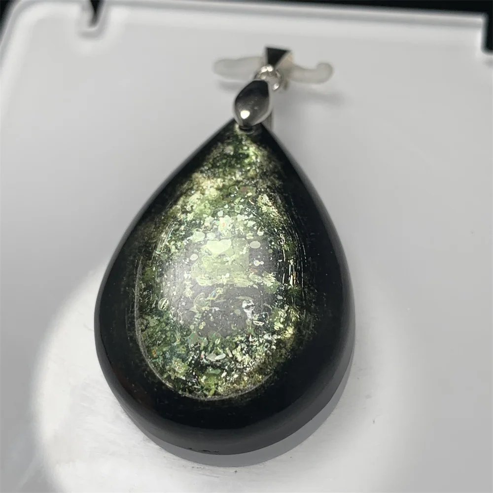 Natural Green Light Lepidolite Pendants Woman Healing Mysterious Black Gemstones Beads Flaky Water Drop Jewelry 925 Silver Clasp