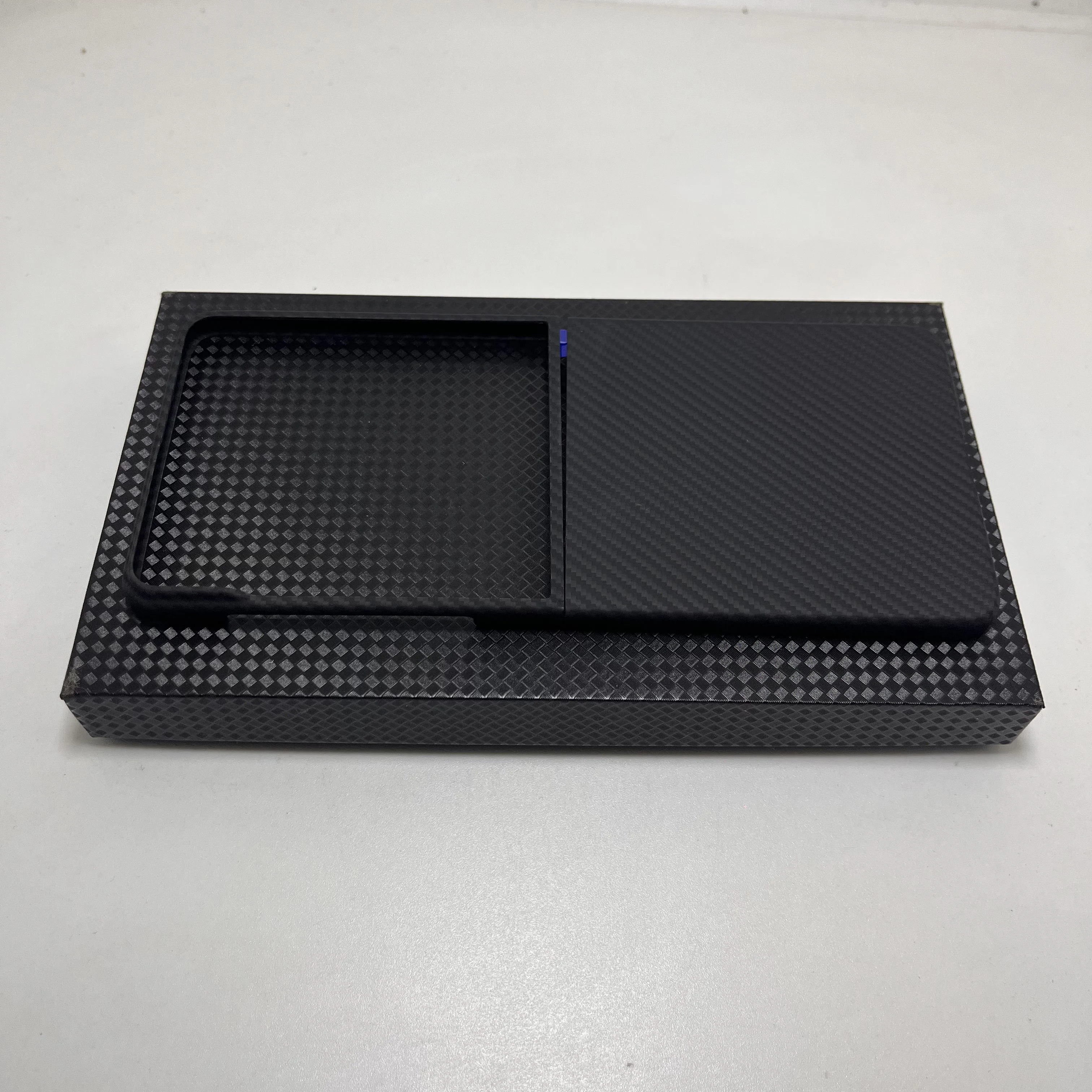 Etui z prawdziwego włókna węglowego do Samsung Galaxy Z Flip 7/8, ultracienkie, odporne na upadki, z włókna aramidowego, etui węglowe do Samsung Galaxy Z Flip 7/8 — zdjęcie produktu 2